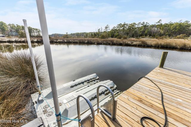 106 Blue Heron Circle, Sneads Ferry, NC 28460