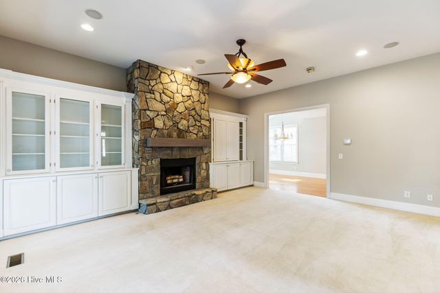 106 Blue Heron Circle, Sneads Ferry, NC 28460