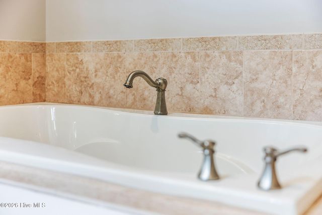 106 Blue Heron Circle, Sneads Ferry, NC 28460