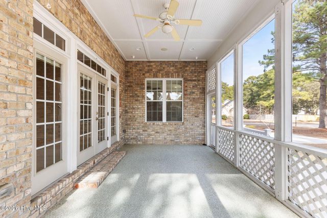 106 Blue Heron Circle, Sneads Ferry, NC 28460