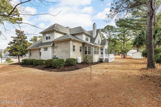 106 Blue Heron Circle, Sneads Ferry, NC 28460