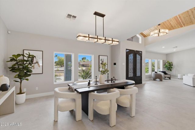 16424 N 44th Street, Phoenix, AZ 85032