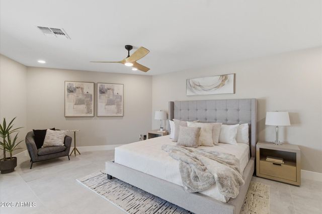 16424 N 44th Street, Phoenix, AZ 85032