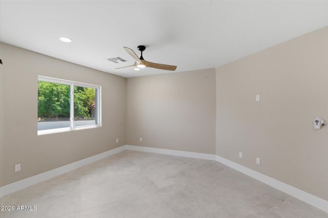 16424 N 44th Street, Phoenix, AZ 85032