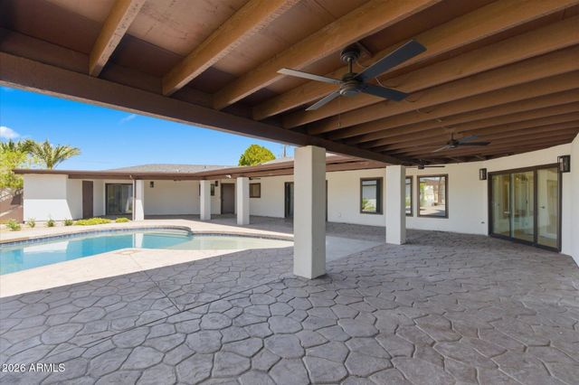 16424 N 44th Street, Phoenix, AZ 85032