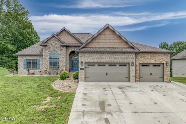 469 Grovemont Place, Piney Flats, TN 37686