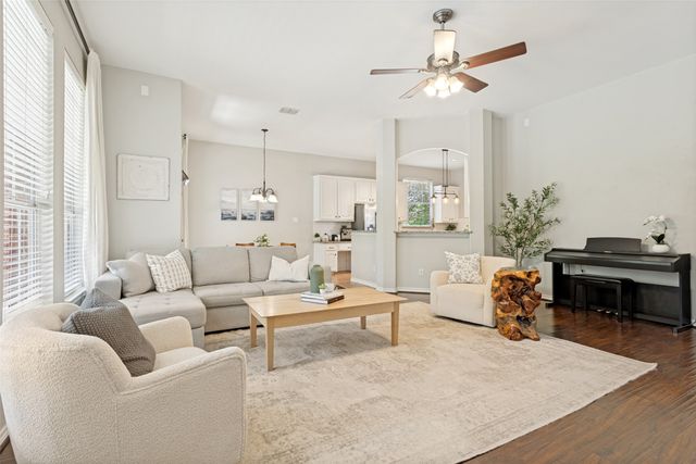 2900 Greenview Drive, Mckinney, TX 75072