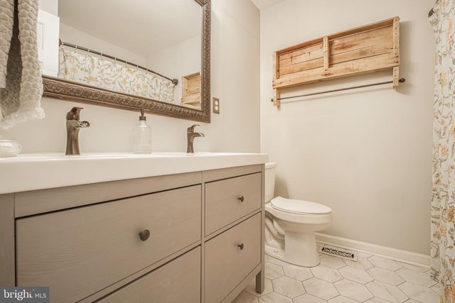 270 AMERICAN DR, Ruther Glen, VA 22546