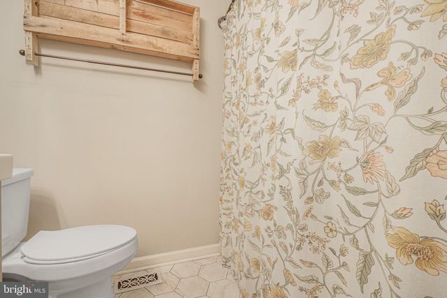 270 AMERICAN DR, Ruther Glen, VA 22546