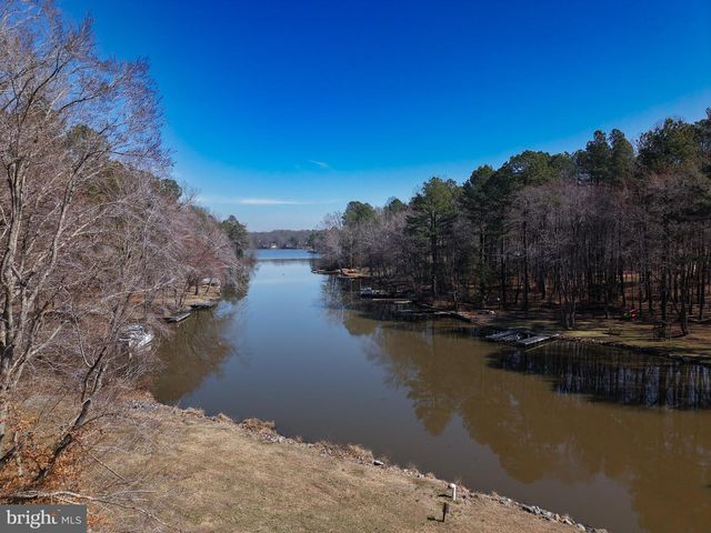 270 AMERICAN DR, Ruther Glen, VA 22546