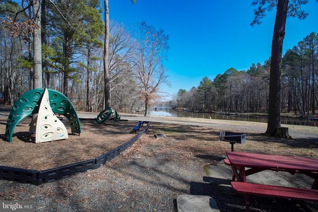 270 AMERICAN DR, Ruther Glen, VA 22546