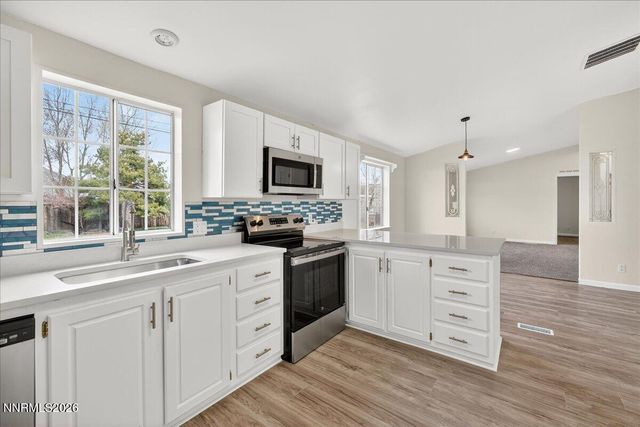 5085 Bobolink Circle, Reno, NV 89508