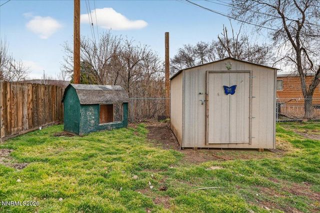 5085 Bobolink Circle, Reno, NV 89508