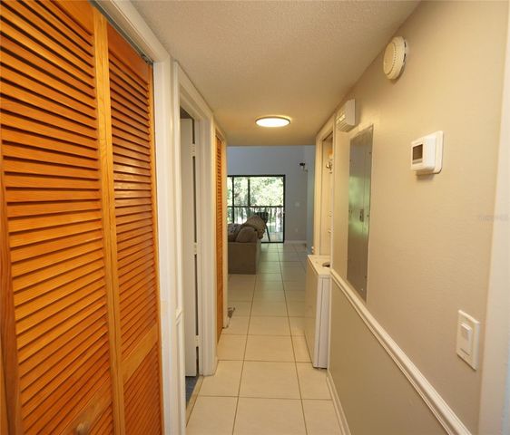 5154 PURITAN CIRCLE 1222, Tampa, FL 33617