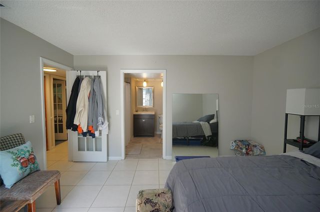 5154 PURITAN CIRCLE 1222, Tampa, FL 33617