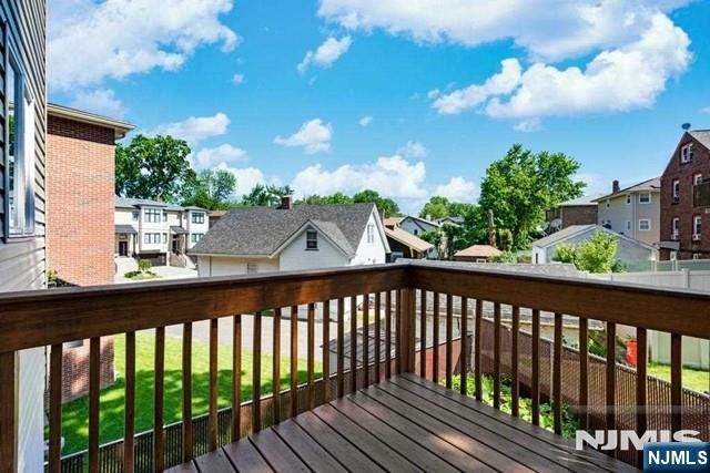 431 Aurora Avenue A, Cliffside Park, NJ 07010