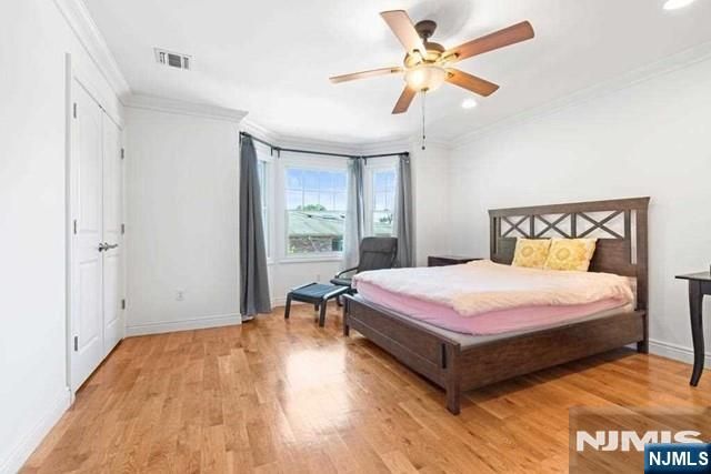 431 Aurora Avenue A, Cliffside Park, NJ 07010