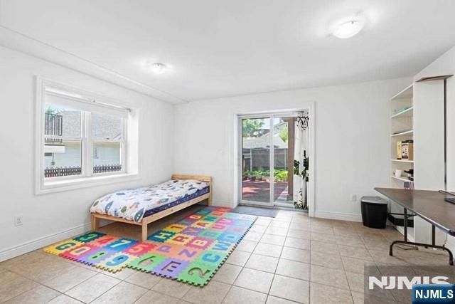431 Aurora Avenue A, Cliffside Park, NJ 07010
