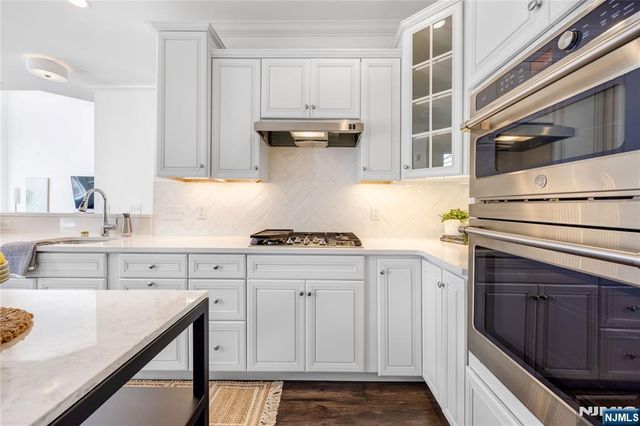 115 Aspen Drive, Cedar Grove, NJ 07009
