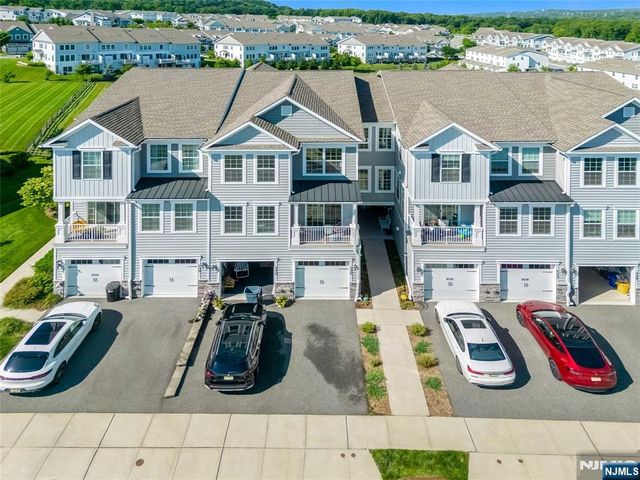 115 Aspen Drive, Cedar Grove, NJ 07009