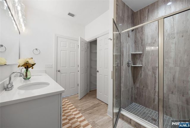115 Aspen Drive, Cedar Grove, NJ 07009