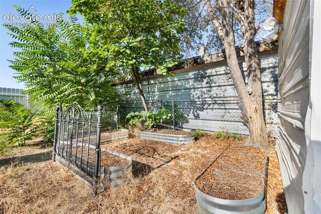 1835 E 2nd Street, Pueblo, CO 81001