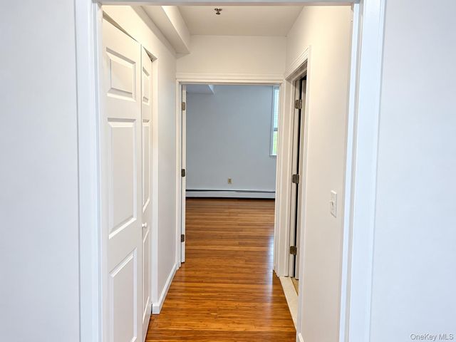 100 Clarewood Drive 1K, Hastings-on-hudson, NY 10706