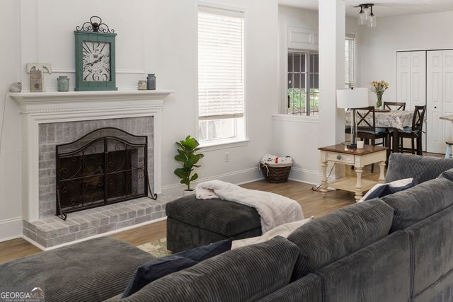 1615 Grand Junction, Alpharetta, GA 30004