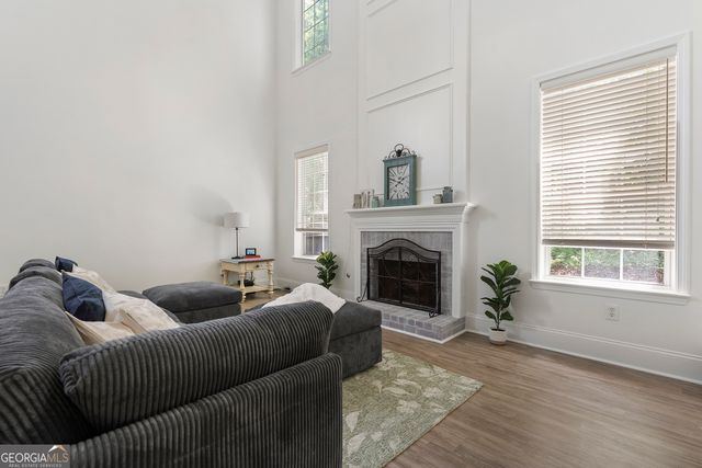 1615 Grand Junction, Alpharetta, GA 30004