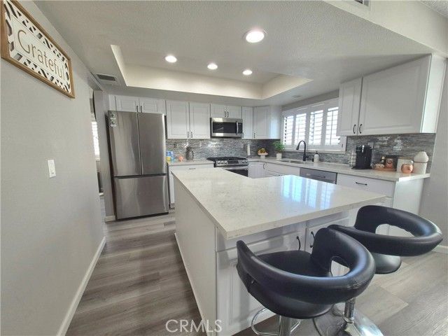 12396 Emeraldstone Drive, Victorville, CA 92392