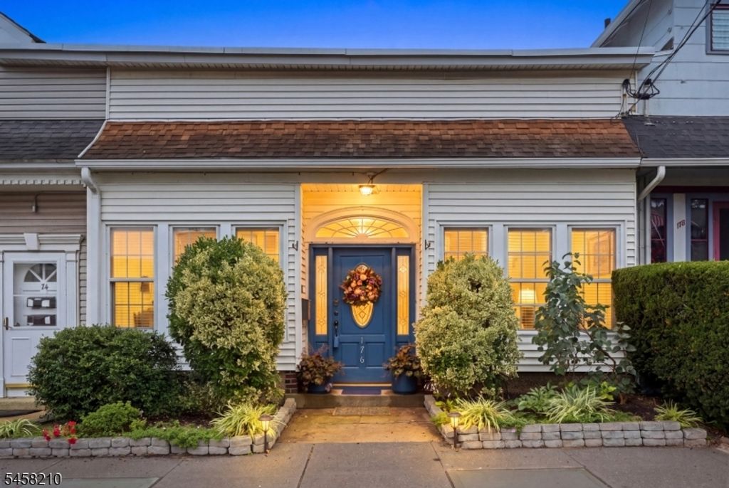 176 N Broadway, South Amboy City, NJ 08879 — photo 2