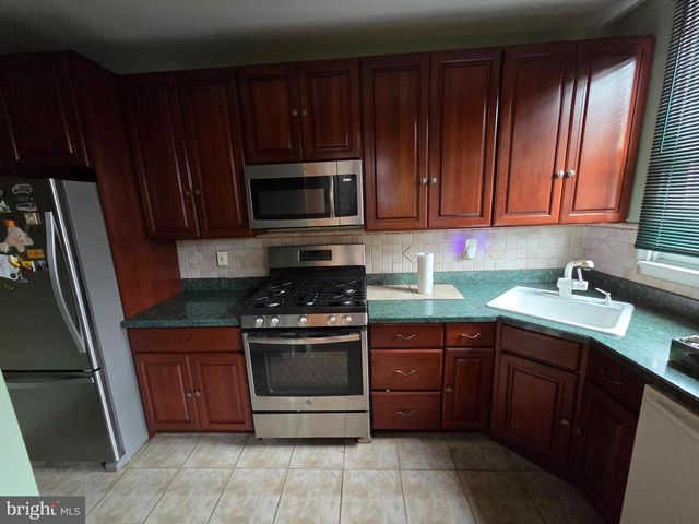 1633 CONLYN ST, Philadelphia, PA 19141