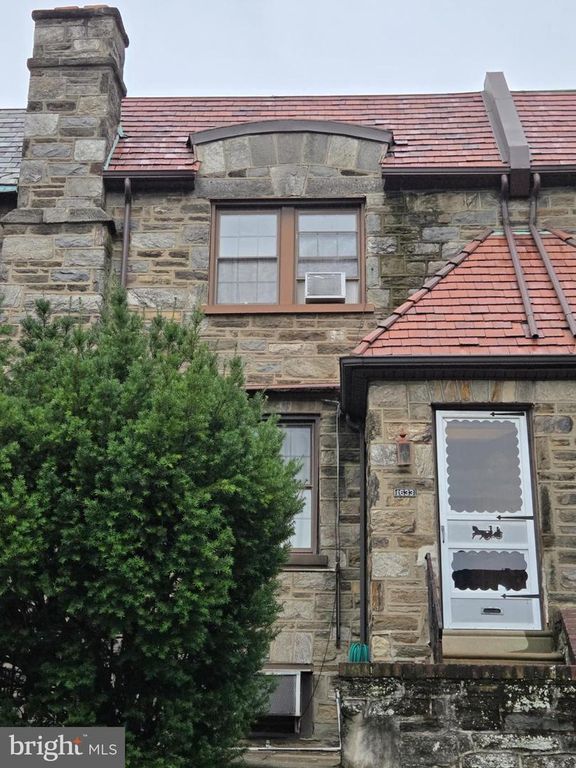 1633 CONLYN ST, Philadelphia, PA 19141