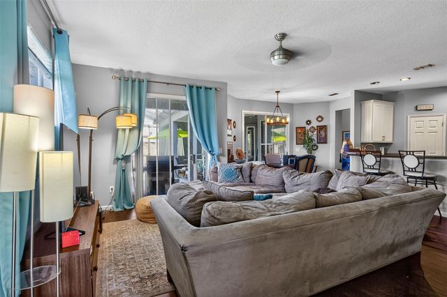 1014 QUAKER RIDGE COURT, Oviedo, FL 32765