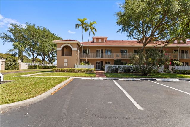 5876 Regal Glen Dr 101, Boynton Beach, FL 33437