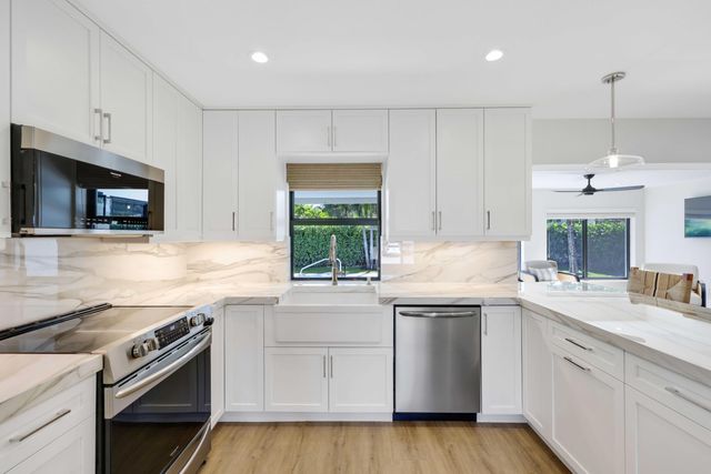 340 NE 23rd Way, Boca Raton, FL 33431