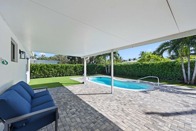 340 NE 23rd Way, Boca Raton, FL 33431