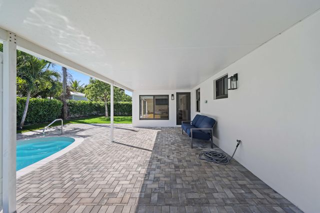 340 NE 23rd Way, Boca Raton, FL 33431