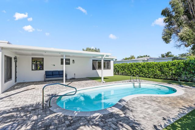 340 NE 23rd Way, Boca Raton, FL 33431