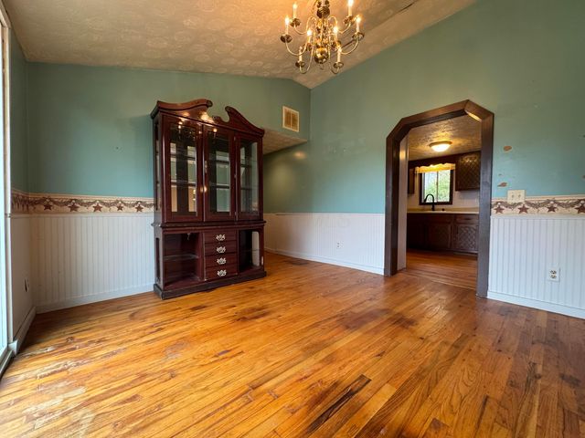 10527 Garrett Road SW, Amanda, OH 43102