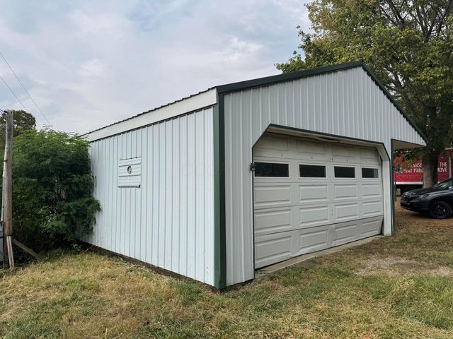 10527 Garrett Road SW, Amanda, OH 43102