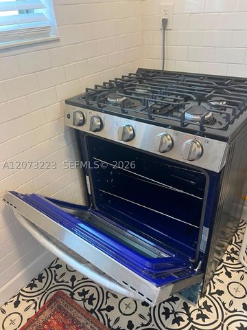 7720 Harding Ave 8, Miami Beach, FL 33141