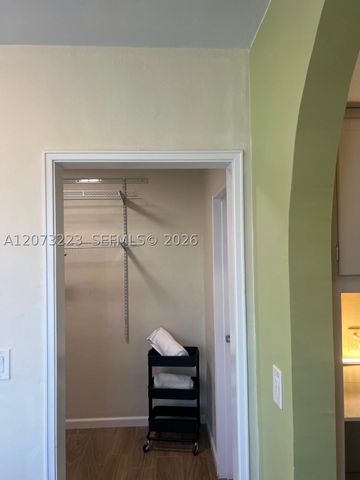 7720 Harding Ave 8, Miami Beach, FL 33141