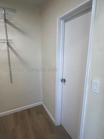 7720 Harding Ave 8, Miami Beach, FL 33141