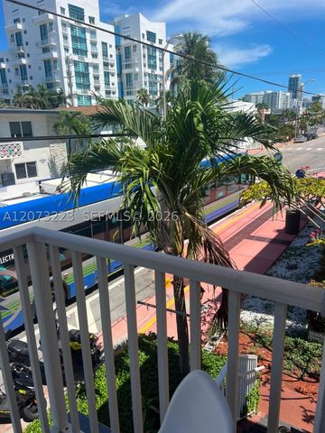 7720 Harding Ave 8, Miami Beach, FL 33141