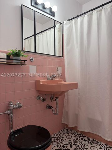 7720 Harding Ave 8, Miami Beach, FL 33141