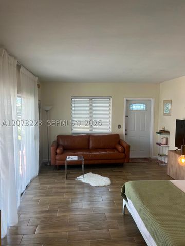 7720 Harding Ave 8, Miami Beach, FL 33141