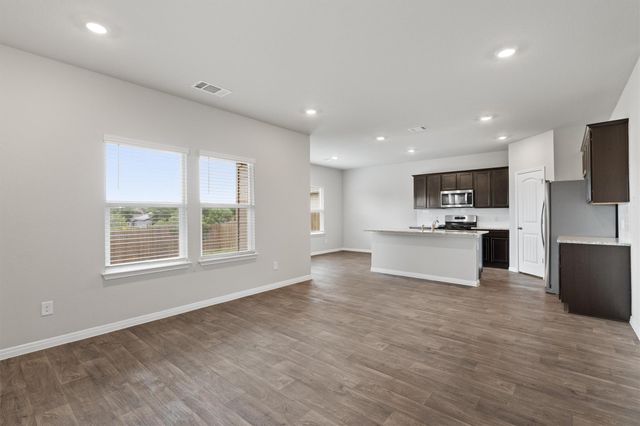 493 Apache Plum DR, Kyle, TX 78640