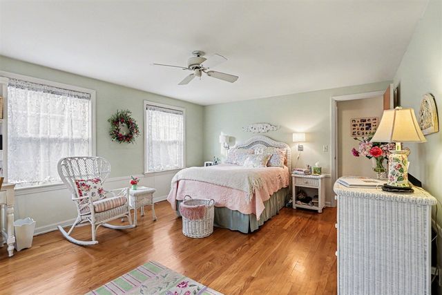 2309 Sheffield Drive, Kalamazoo, MI 49008