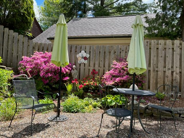 2309 Sheffield Drive, Kalamazoo, MI 49008